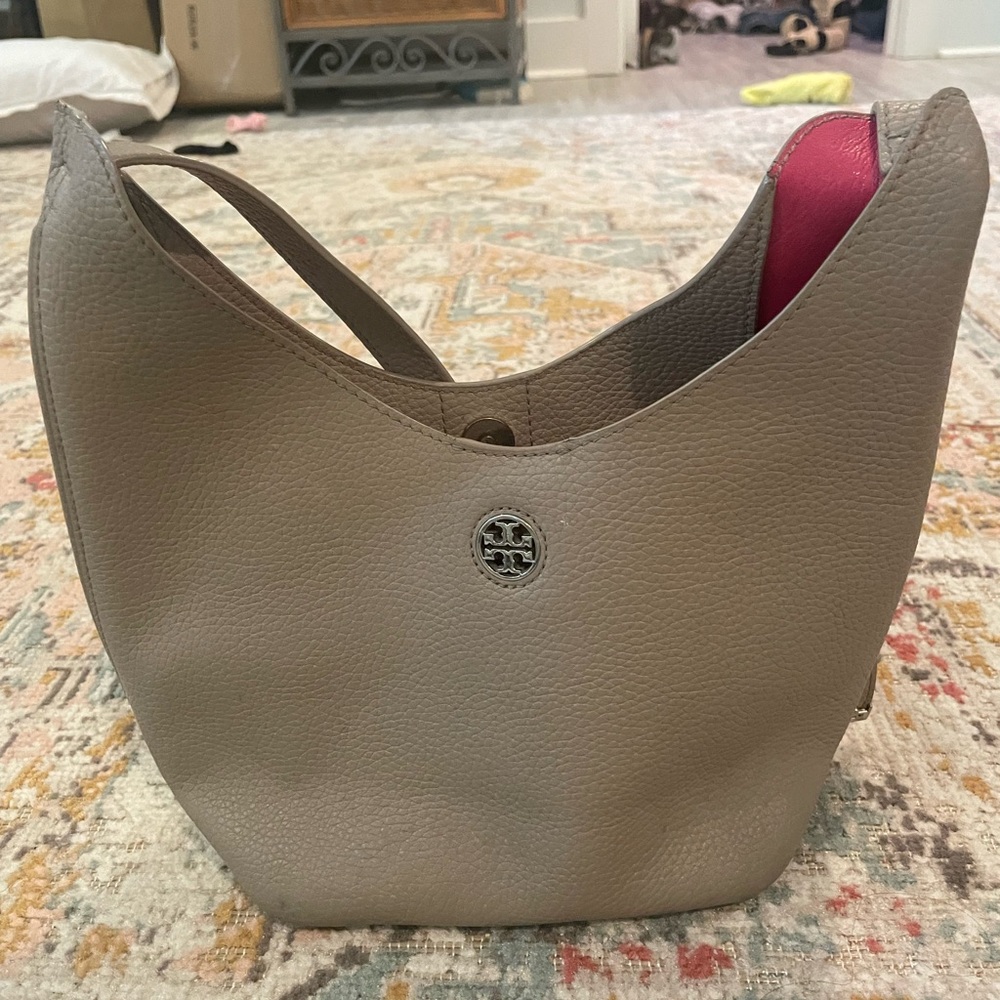 COPY - Tory Burch bucket handbag
